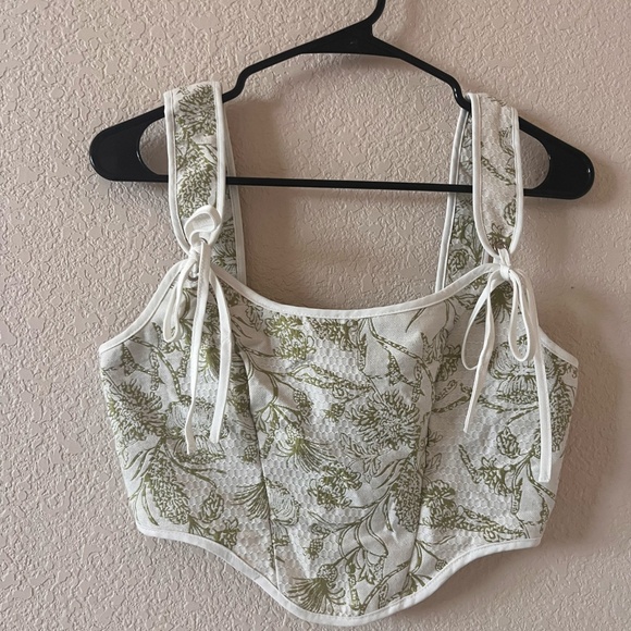 Brandy Melville Corset Cropped Tank Top with Embroidered Floral Details - Picture 2 of 7